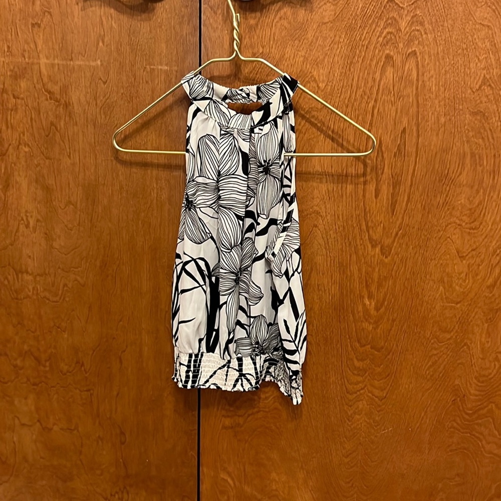 Black and white Floral Blouse